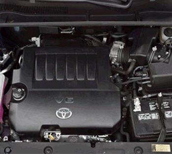 Toyota engine repair service
